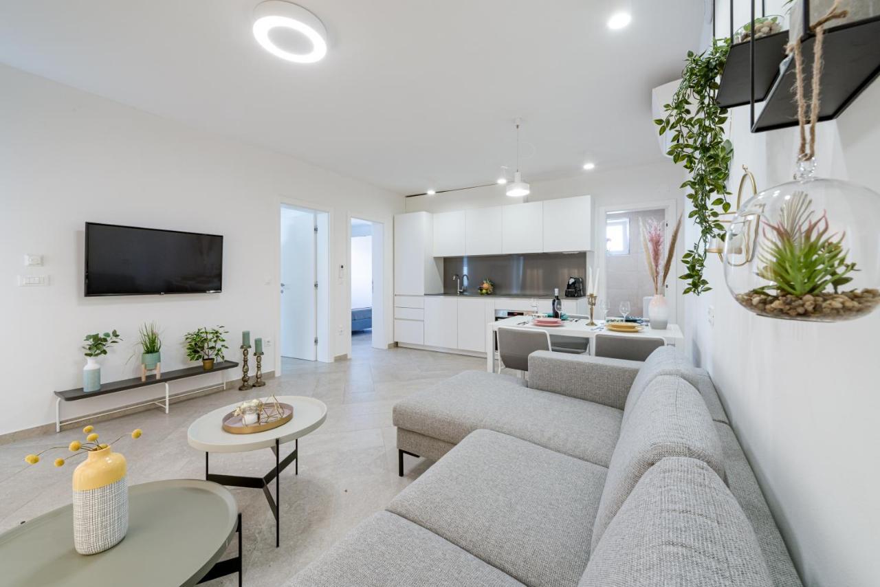 Apartments Villa Poco Loco Mlini Eksteriør billede